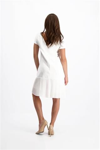 Elegancka sukienka z plisami 83919 - 145781