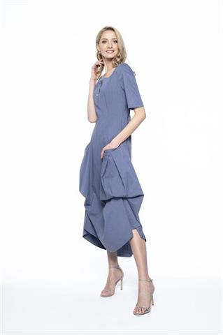 Niebieska sukienka maxi z dekoltem karo 58272 - 275081