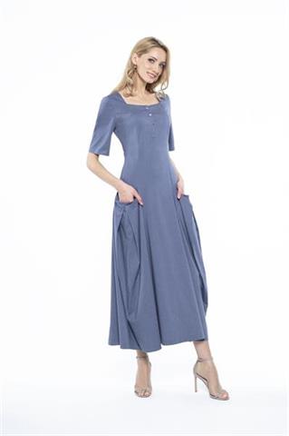 Niebieska sukienka maxi z dekoltem karo 58272 - 275101