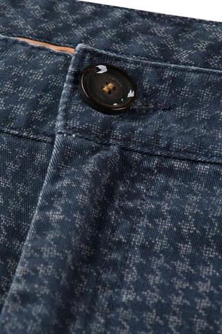 Granatowe spodnie w pepitkę chinos 64495 - 27971