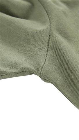 Oliwkowy t-shirt dziecięcy z nadrukiem 58432 - 297791