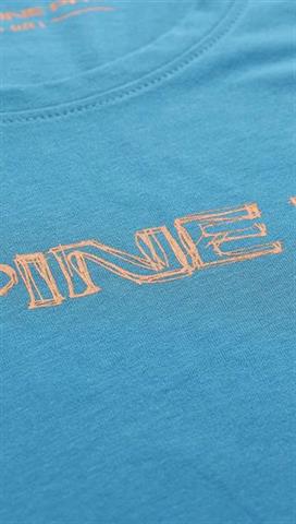 Niebieski t-shirt męski z nadrukiem 58379 - 300781