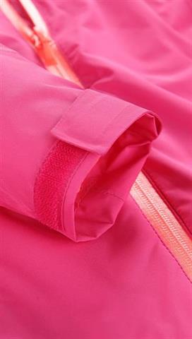 Różowa kurtka przeciwdeszczowa 58419 - 301441