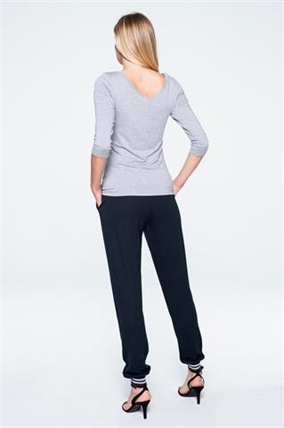 Szara bluzka z nadrukiem i perełkami 58500 - 324081