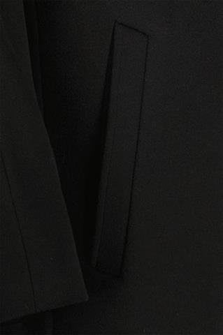 Czarny płaszcz zimowy 29821 - 340401