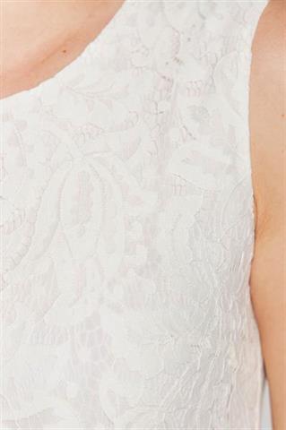 Koronkowa sukienka écru 58662 - 368421