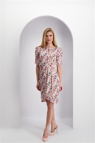 Elegancka sukienka w kwiaty 86045 - 389071