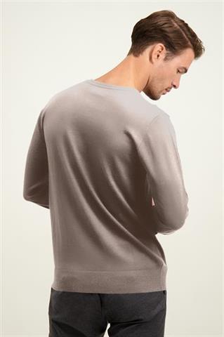 Beżowy męski sweter v-neck 74269 - 637001