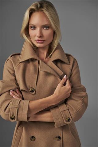 Kamelowy płaszcz damski z wełną 87411 - 653841