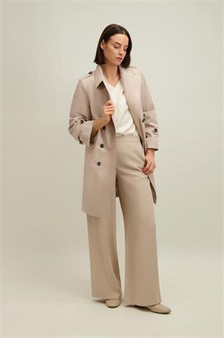 Beżowy płaszcz damski z bawełną 87554 - 658621