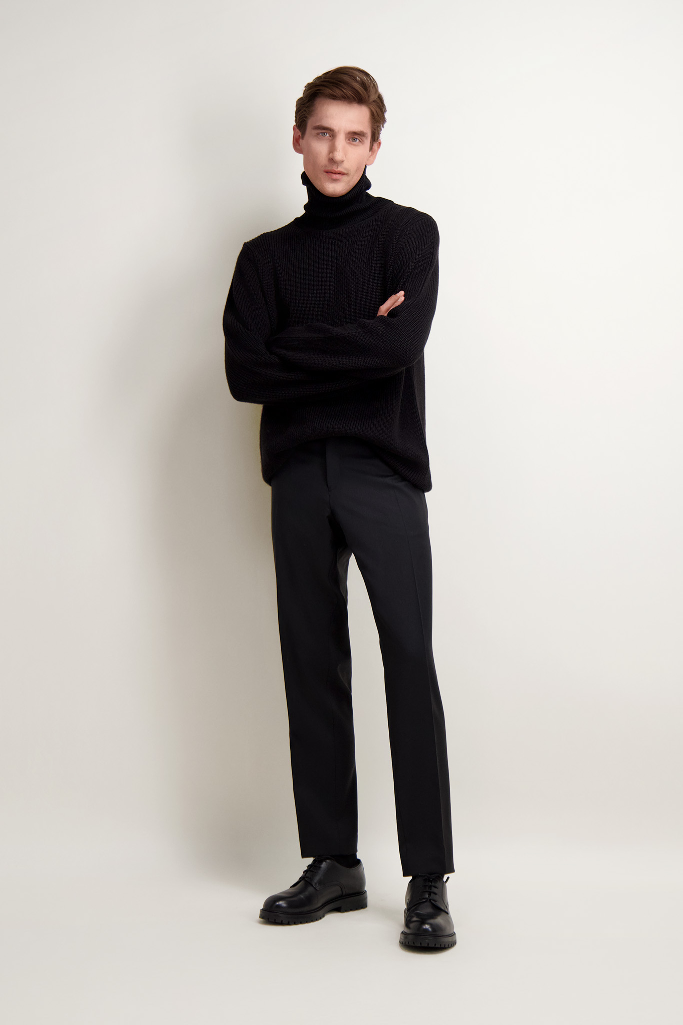 Czarny golf męski z wełną 74237