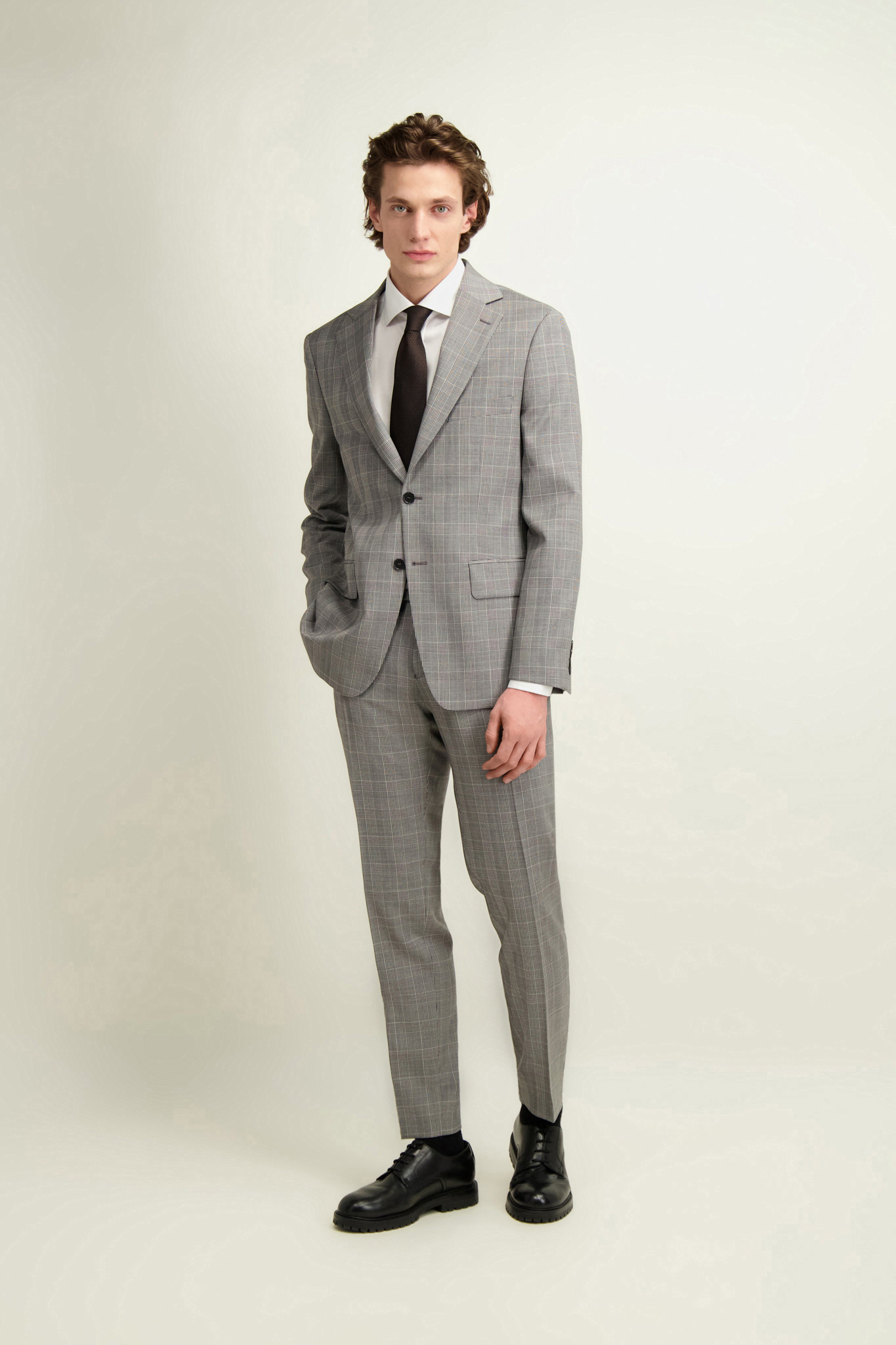 Garnitur męski w kratę z wełny 35416