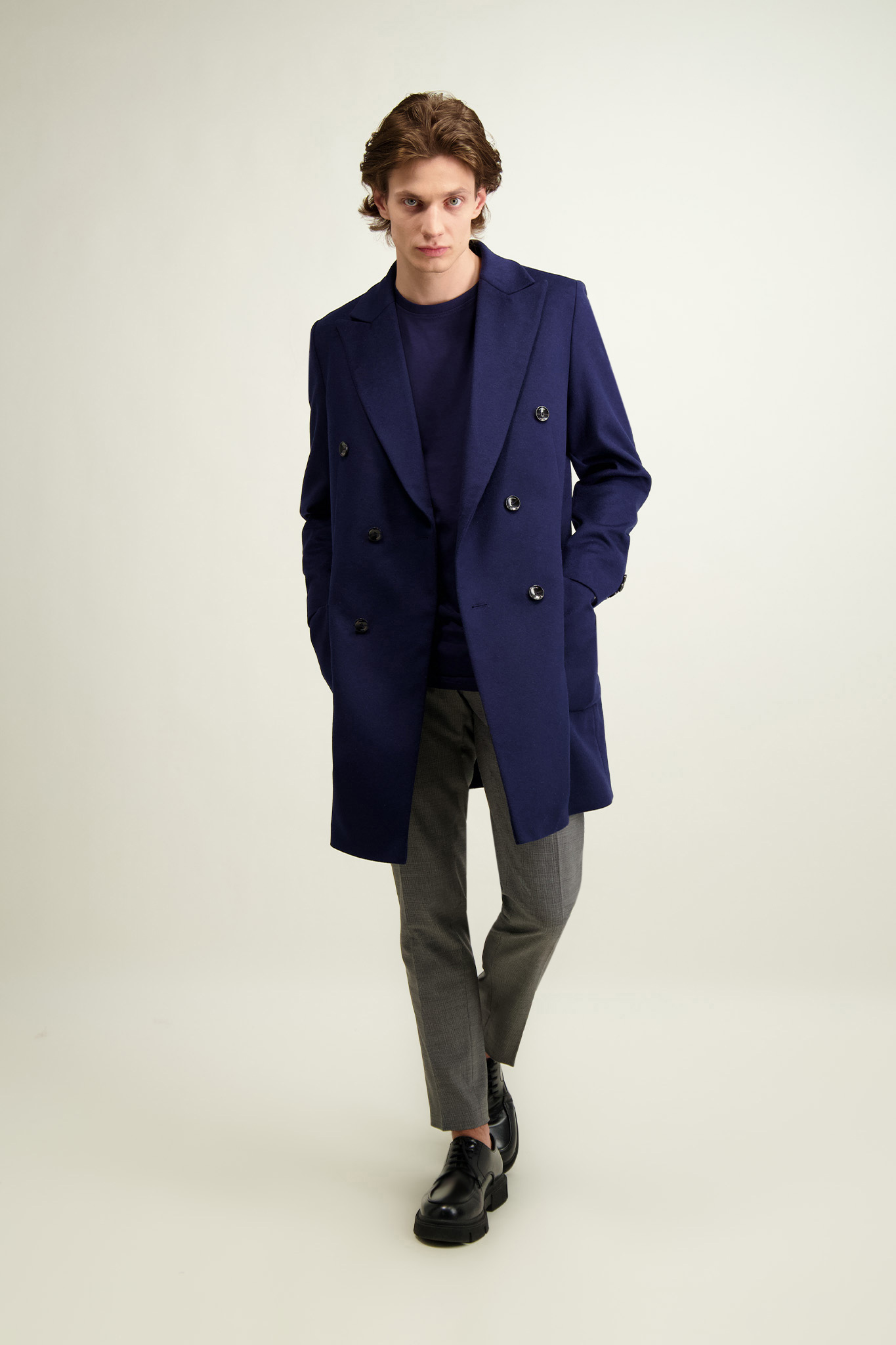 Granatowy męski płaszcz z wełną i kaszmirem 29951