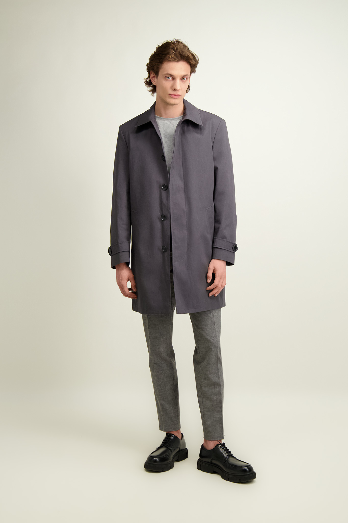 Grafitowy płaszcz męski 13136