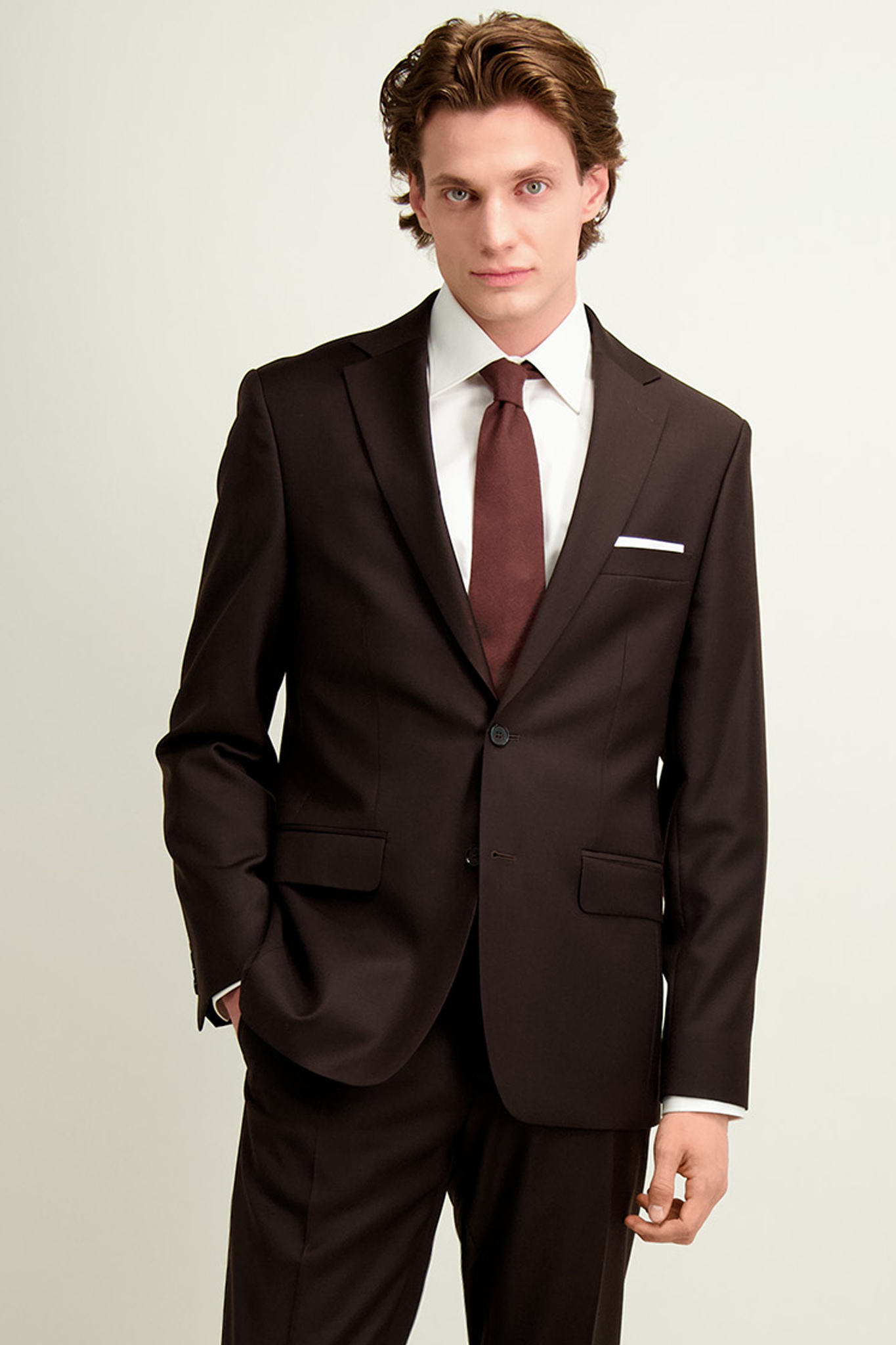 Jednorzędowa brązowa marynarka 46445