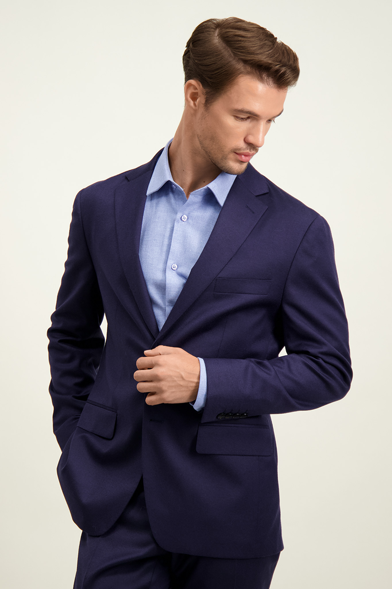 Granatowa męska marynarka jednorzędowa 46416