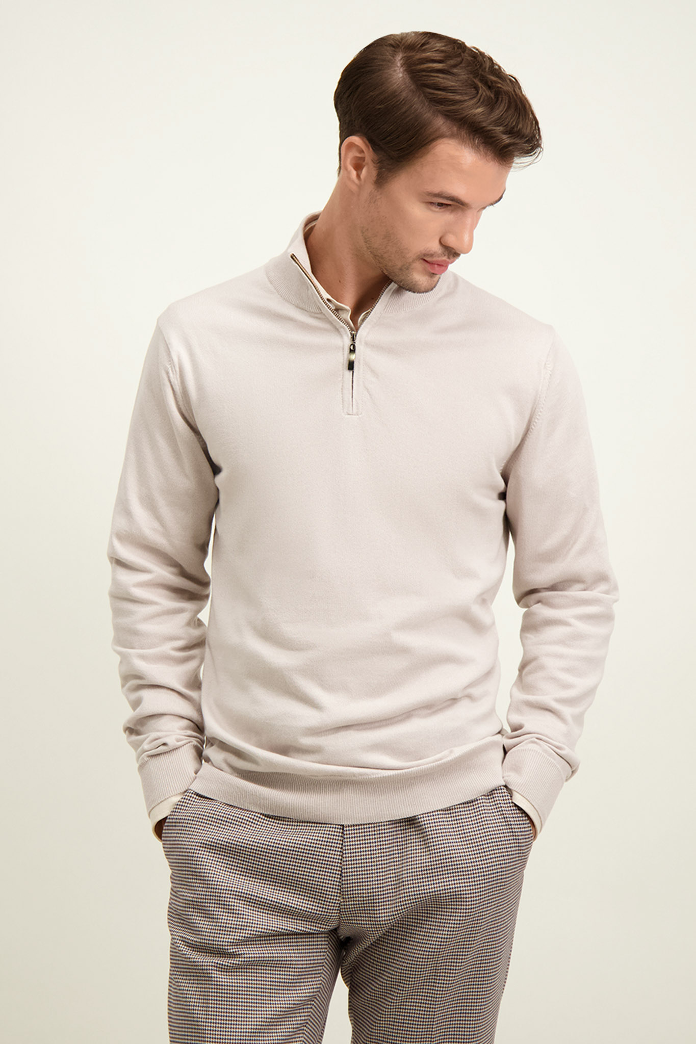 Beżowy bawełniany sweter męski 74291