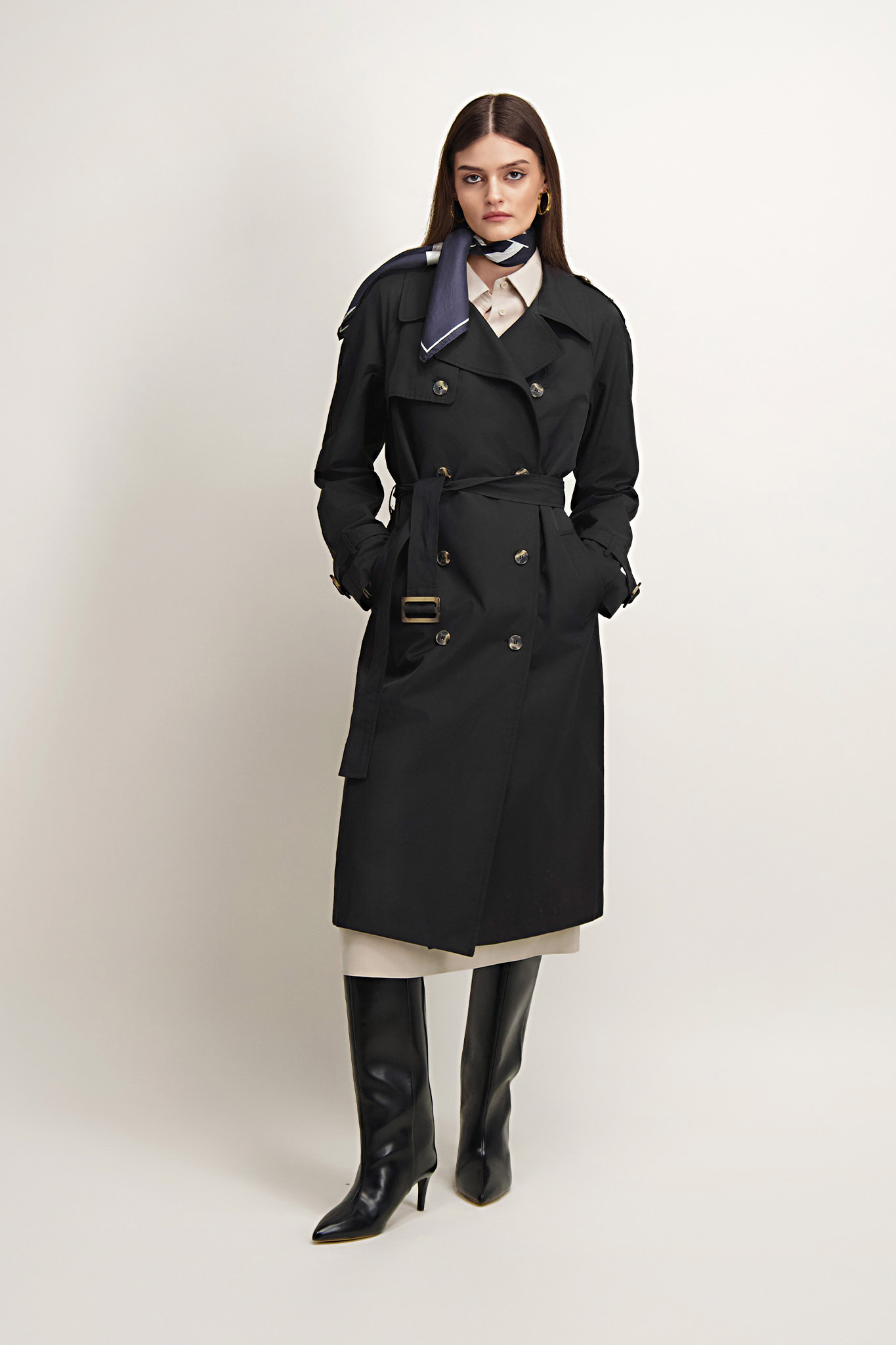 Dwurzędowy płaszcz damski 86892