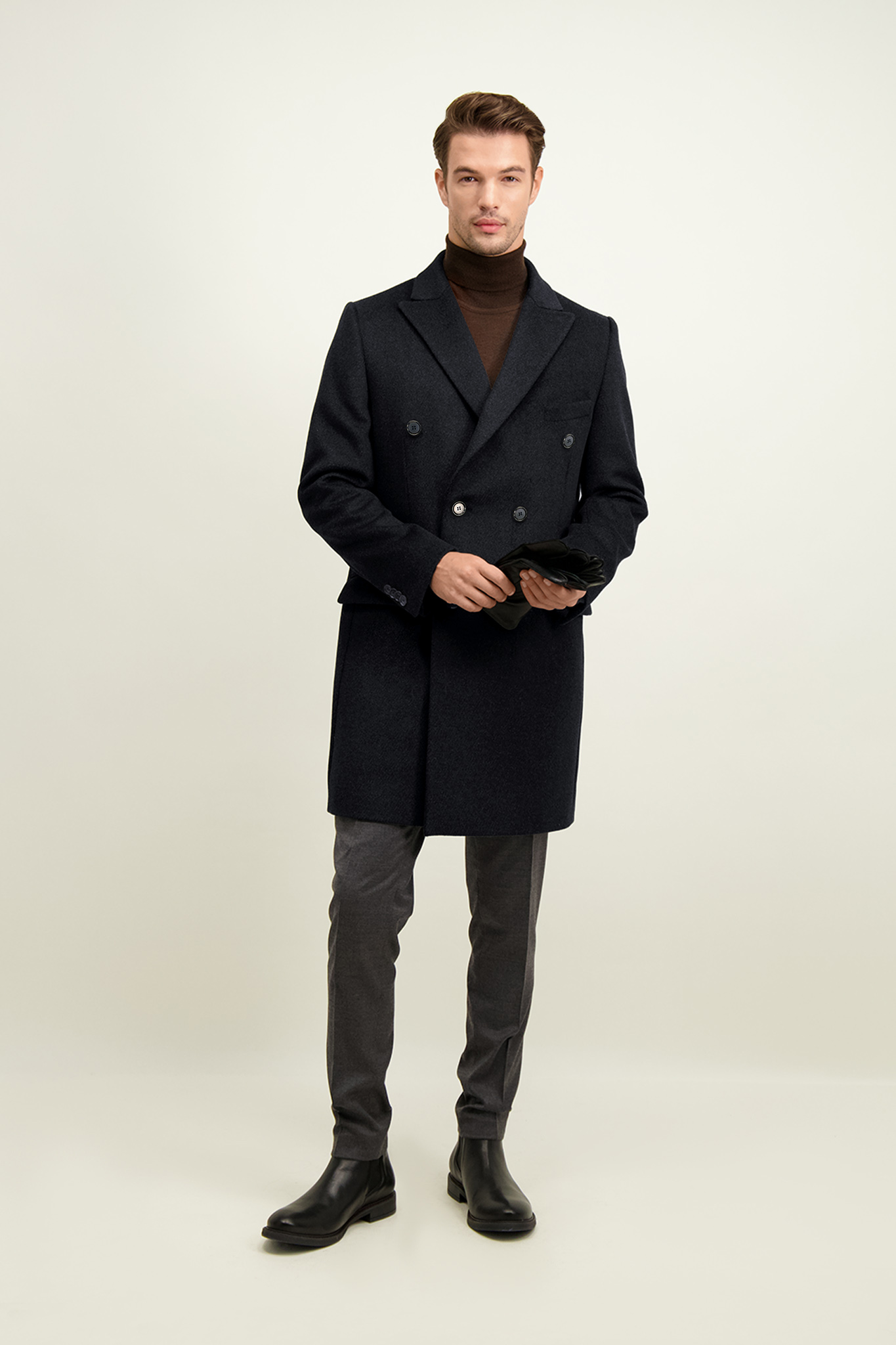 Elegancki granatowy płaszcz męski 20007