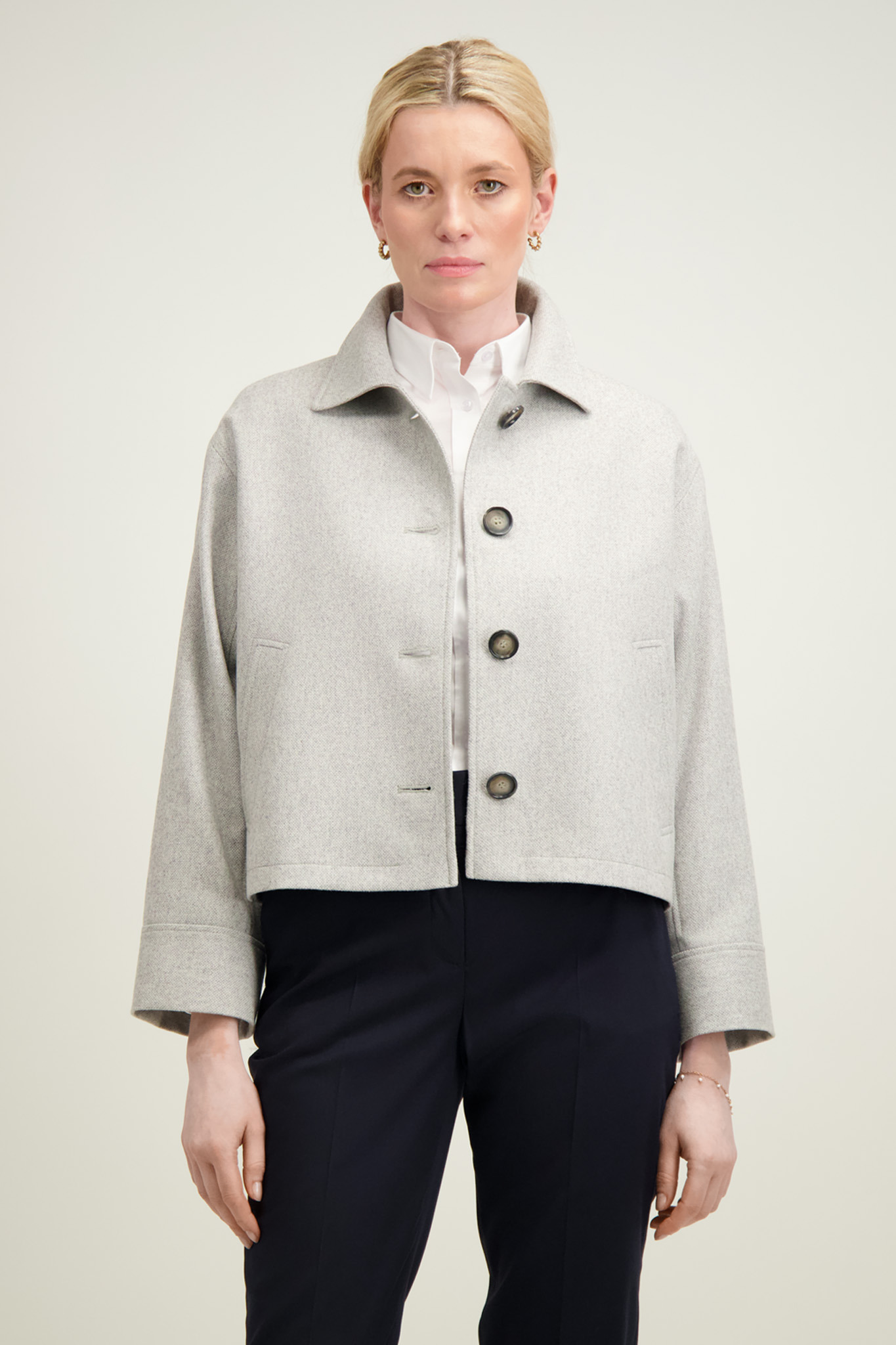 Elegancki szary wełniany płaszcz damski 87304