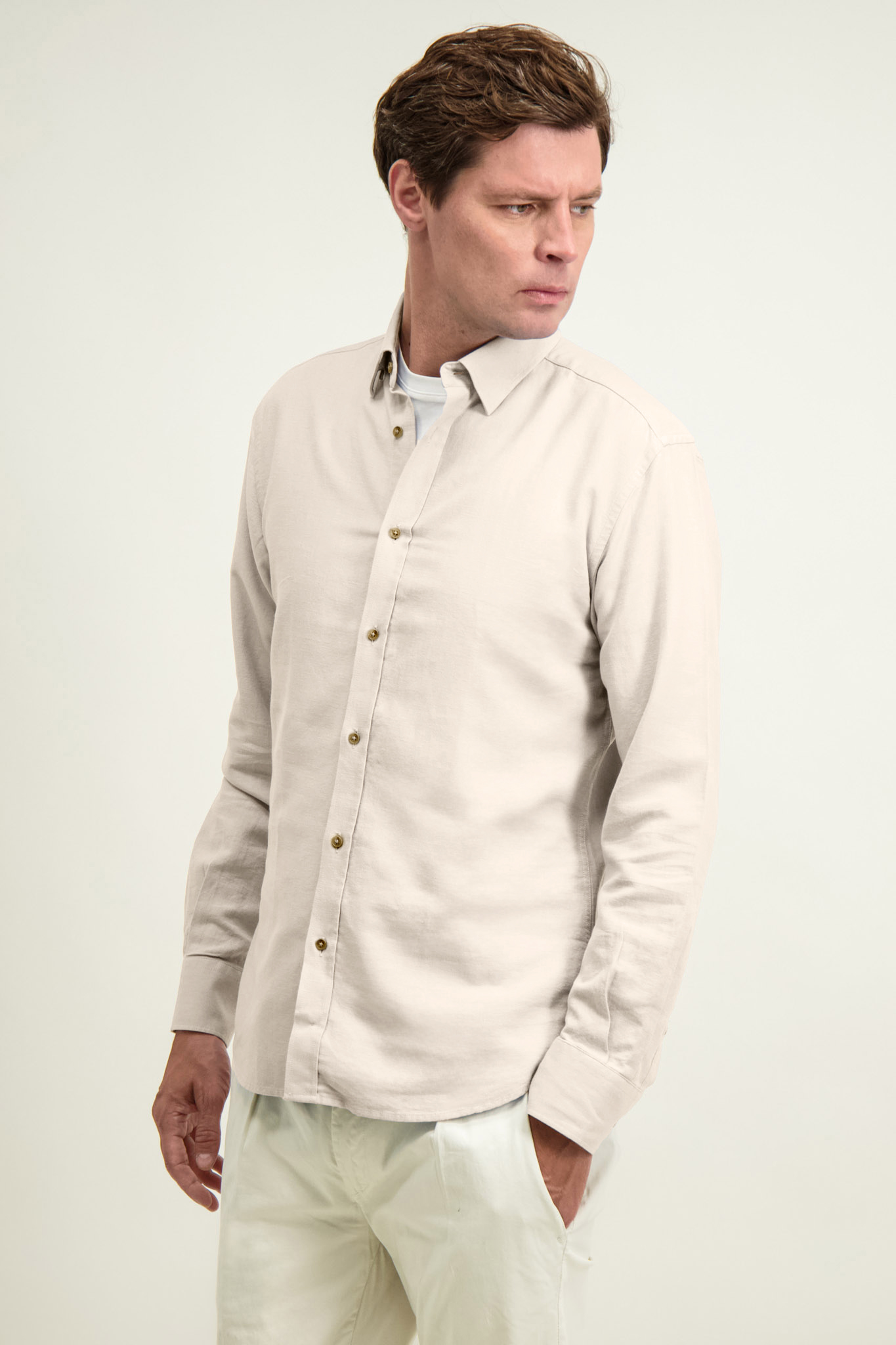 Beżowa koszula męska z długim rękawem 99412