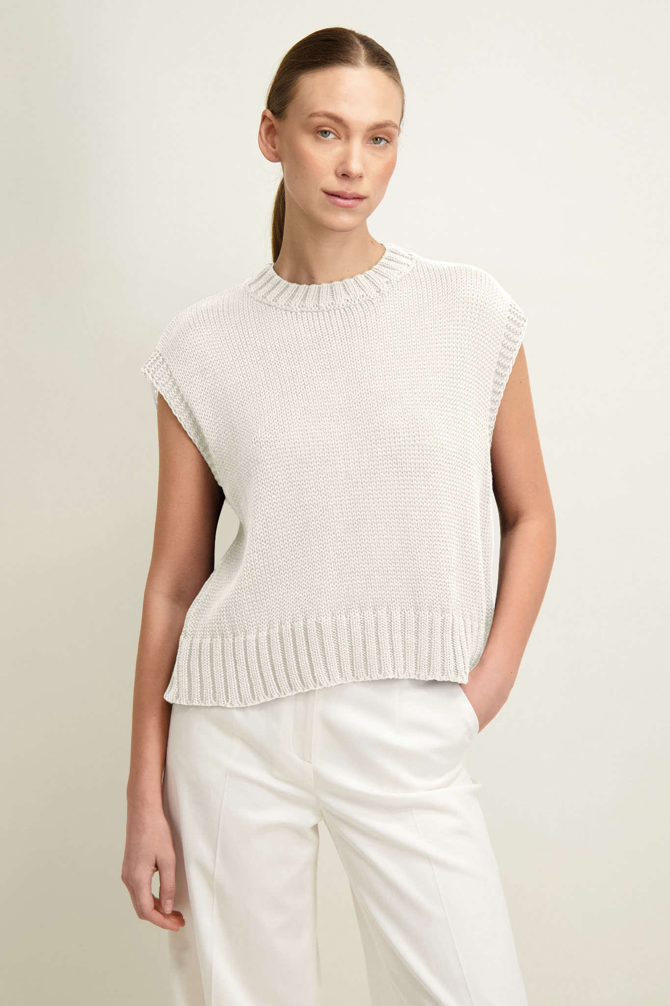 Kremowa bawełniana kamizelka damska 86995