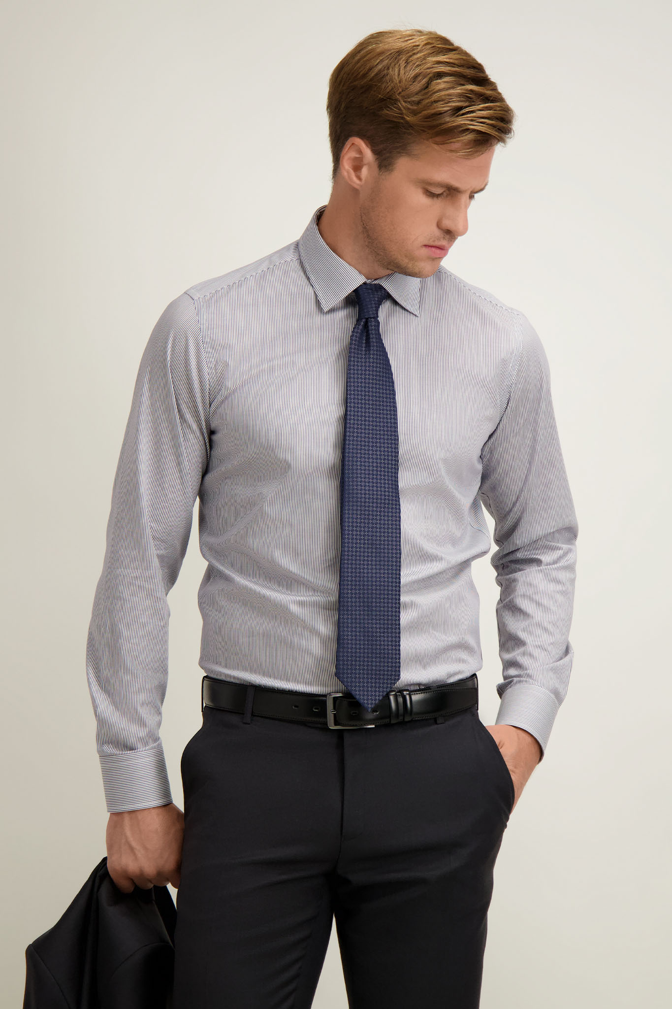 Biało-granatowa bawełniana koszula męska 93539