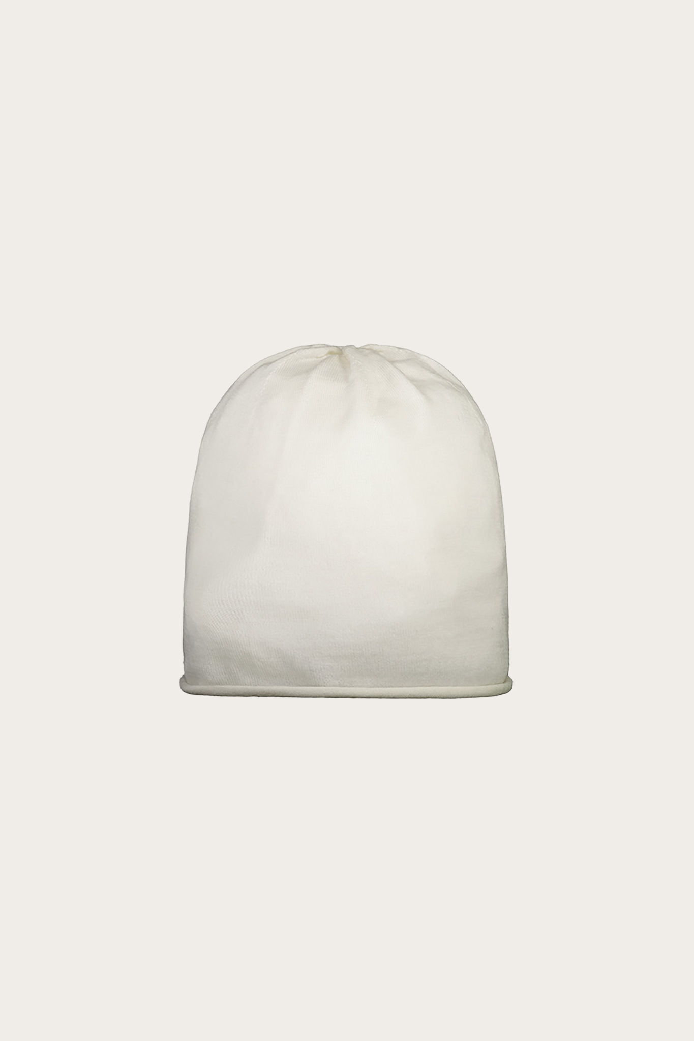 Czapka damska z wełny merino w kolorze ecru 86684