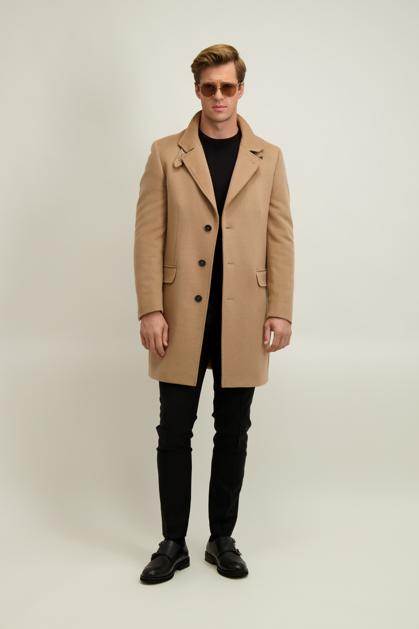 Kamelowy płaszcz męski z wełną 20071