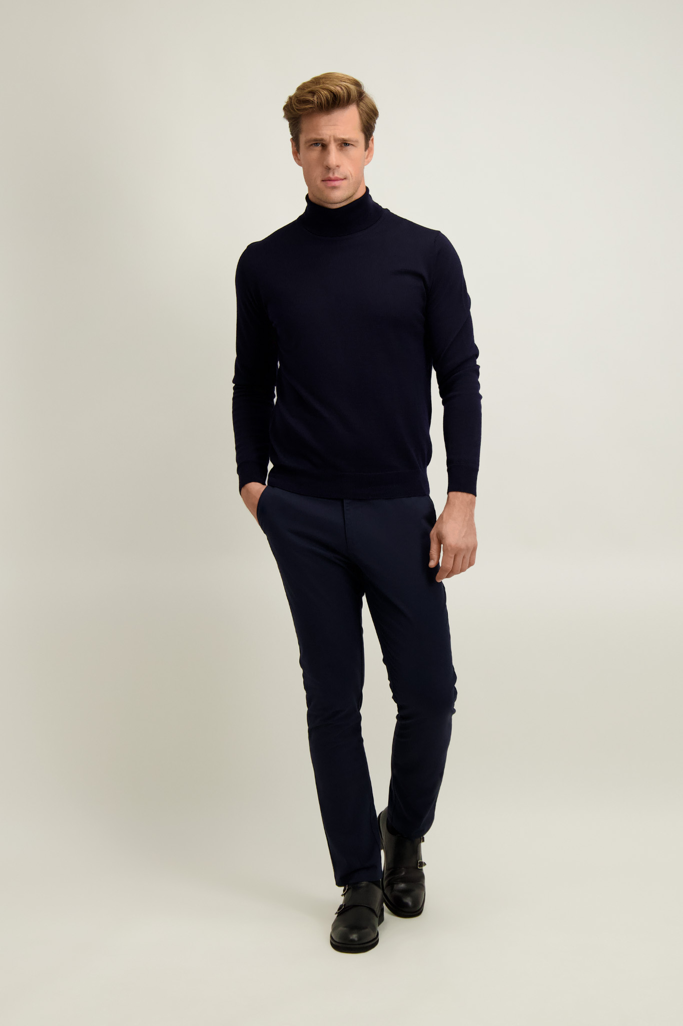 Granatowe spodnie męskie z bawełną 65042