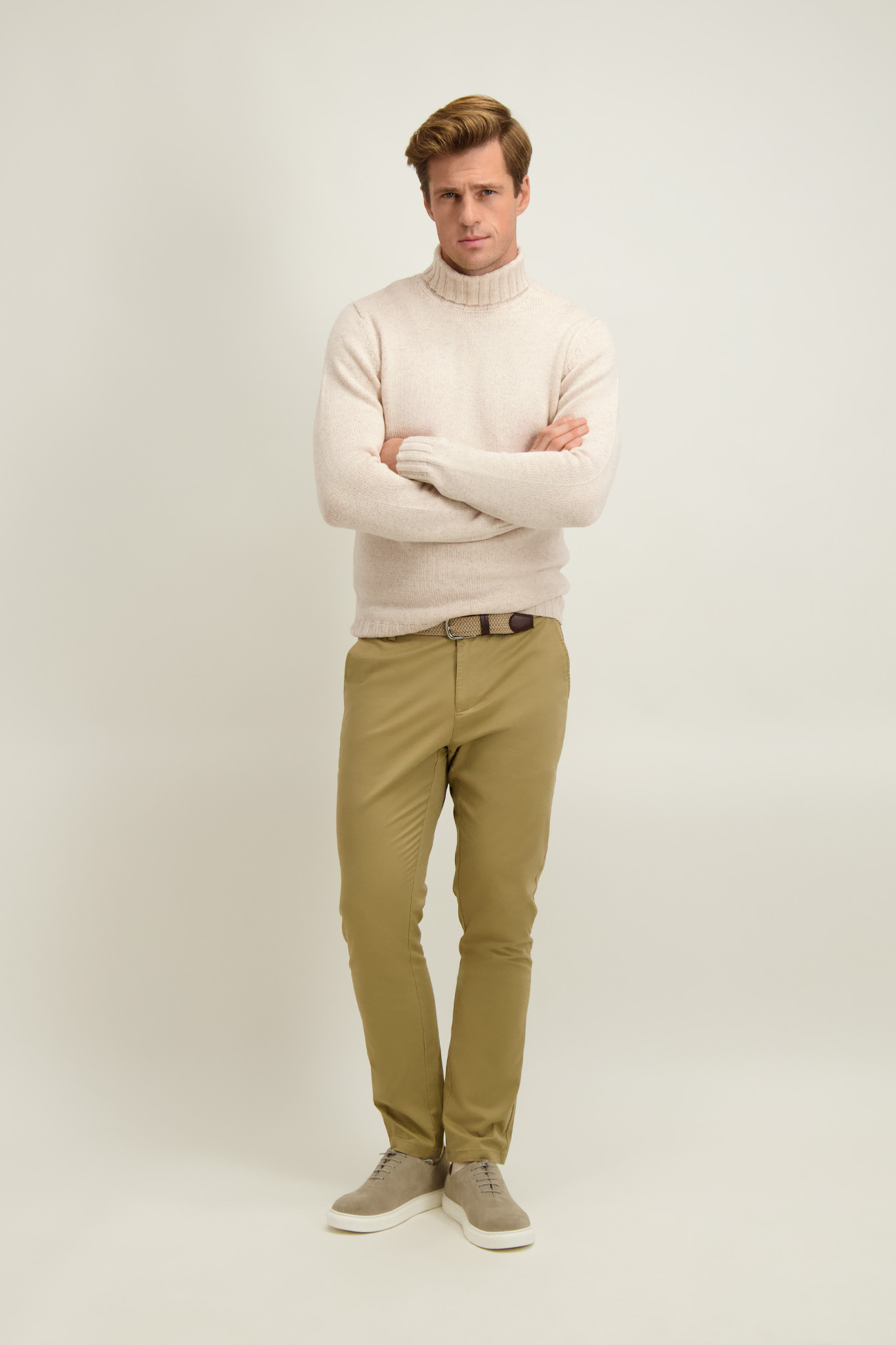 Beżowe spodnie męskie z bawełną 65045