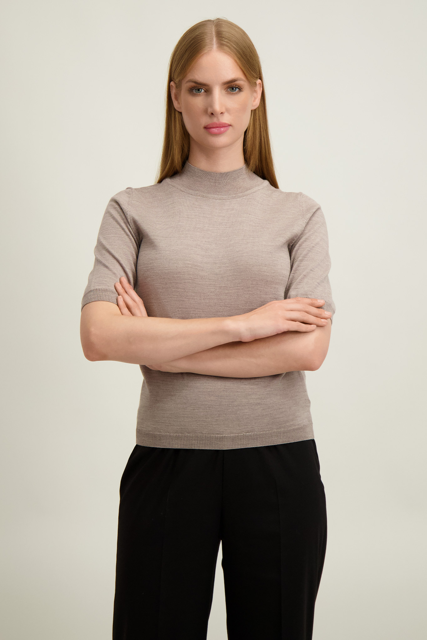 Beżowo-szary półgolf damski z wełny merino 87446