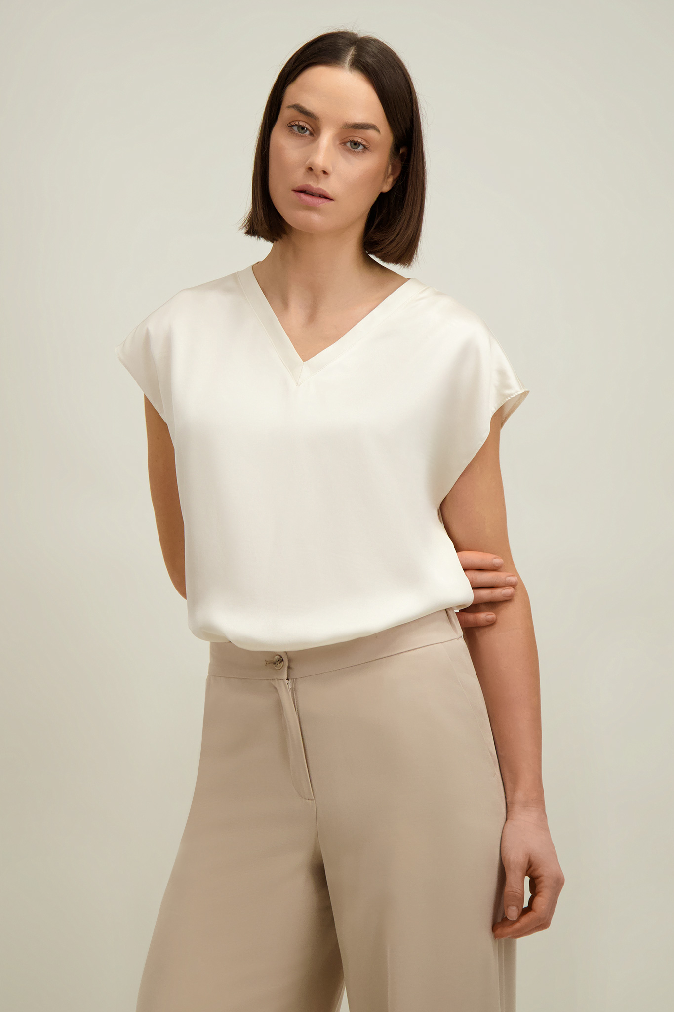 Bluzka damska w kolorze ecru 87628