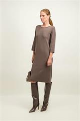 Brązowo-szara sukienka o prostym kroju 87129
